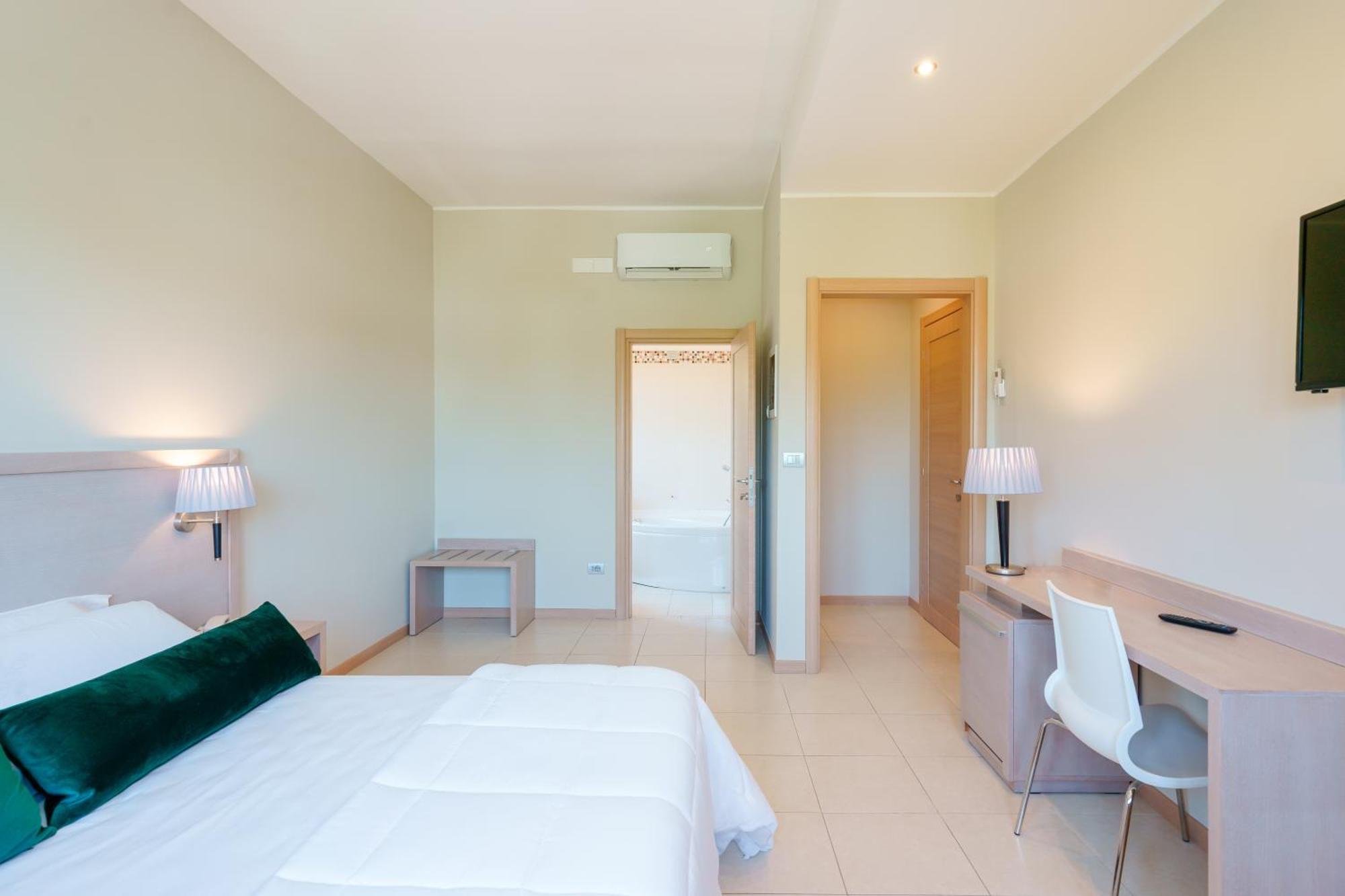 מרטינה פרנקה Dimora Lucia Hotel מראה חיצוני תמונה