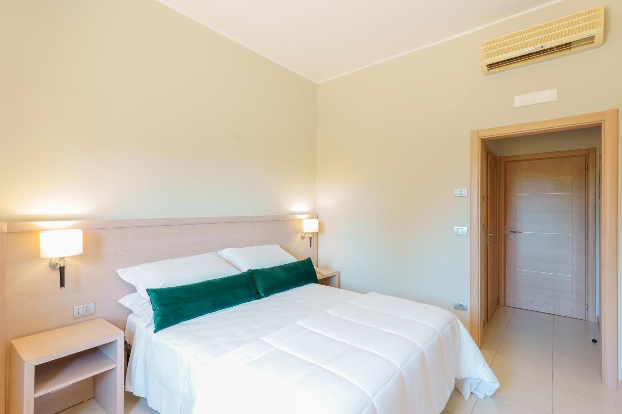 מרטינה פרנקה Dimora Lucia Hotel מראה חיצוני תמונה